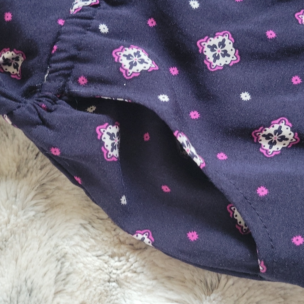 Patterned Romper - Picture 4 of 11